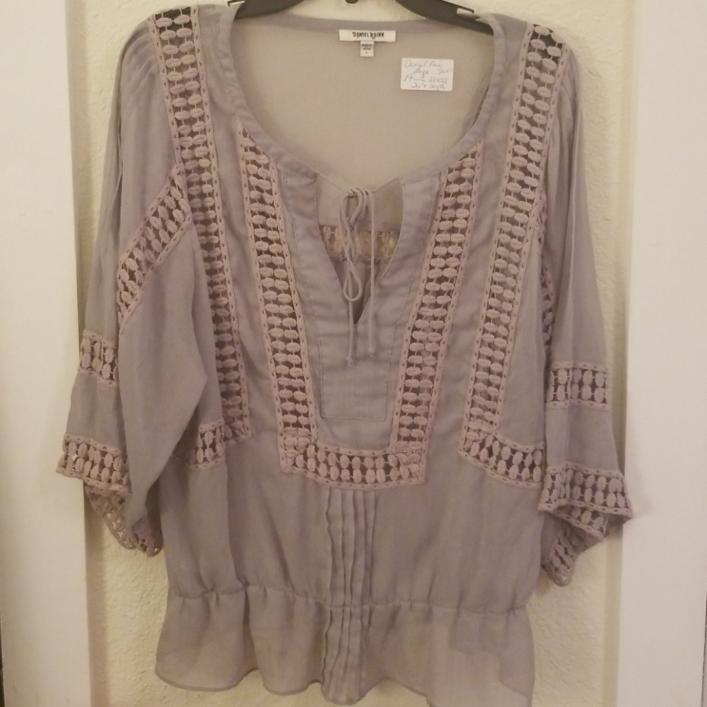 Daniel Robin crochet tunic size large